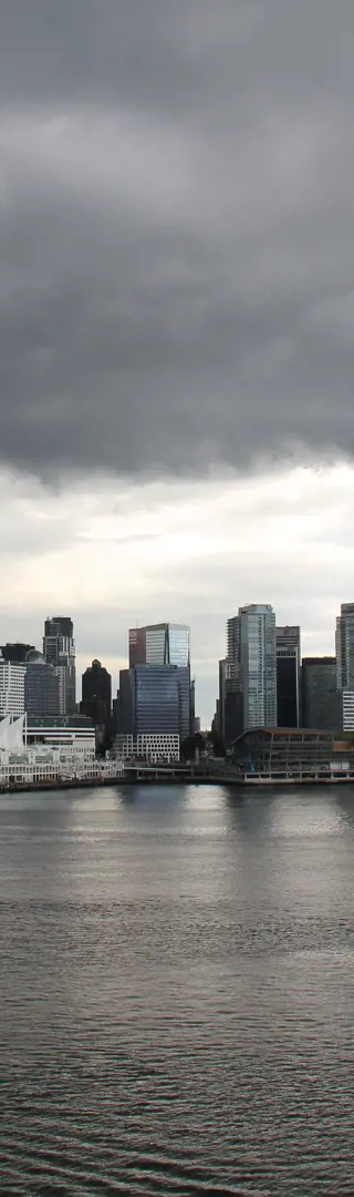 Eine pulsierende und atemberaubende Metropole umgeben von Natur; Vancouver!